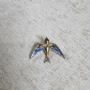 Vintage coro gold tone painted blue swallow bird brooch 1" pin boho romantic art